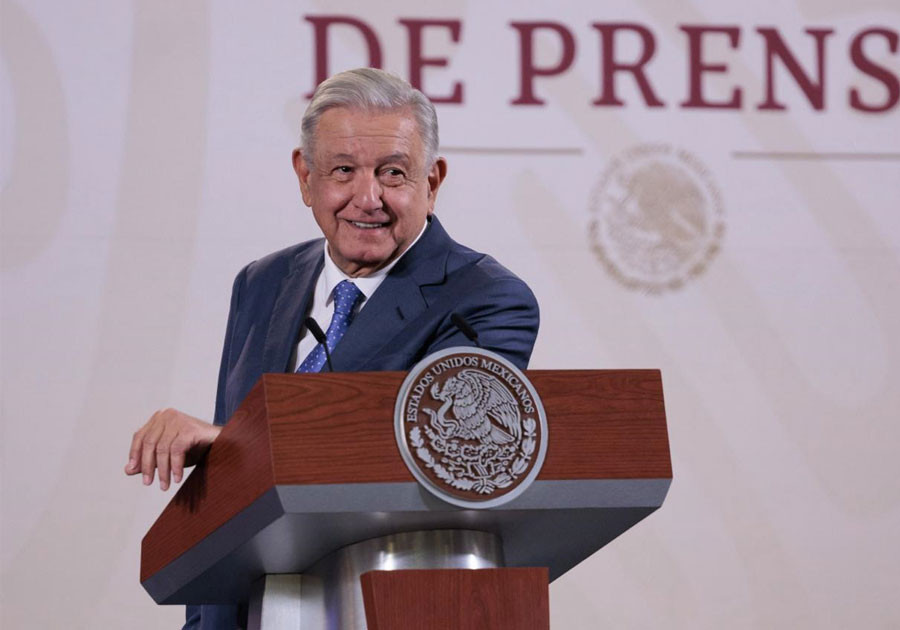 Slim rechazó ser candidato presidencial en 2018, revela AMLO