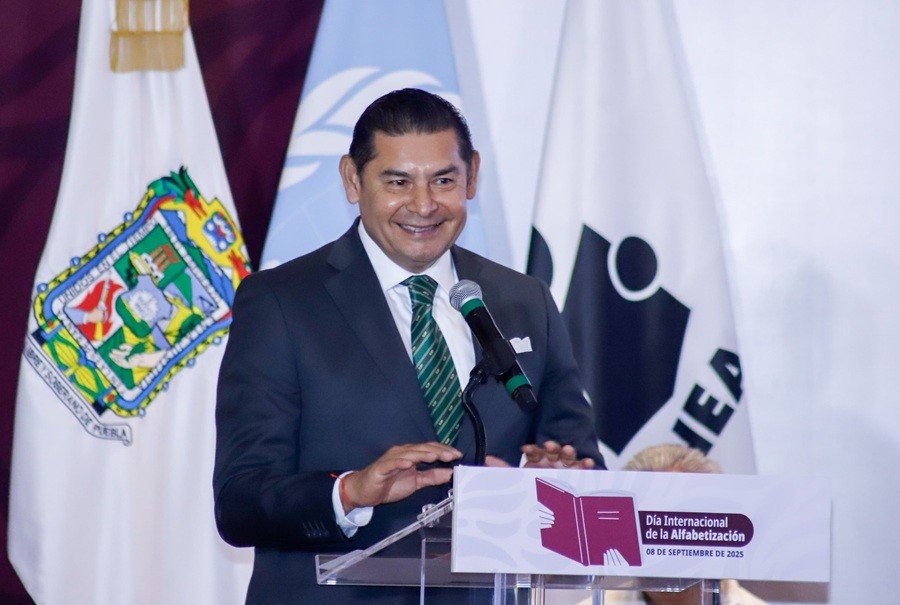 México se podría declarar “territorio alfabetizado” a finales de 2025