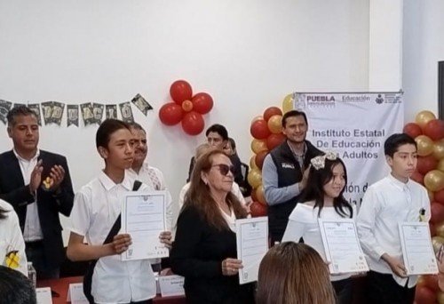 Impulsan SEP e IEEA educaci&oacute;n b&aacute;sica gratuita para adultos en Puebla