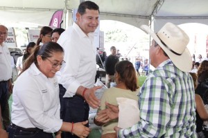 En Pantepec, obras y apoyos al campo abren nuevas oportunidades para las familias