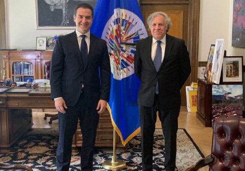 Adrián de la Garza y Luis Almagro