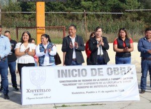 Refuerza Baltazar Narciso  su compromiso con la educación con dos obras de techado escolar