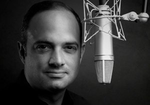 ¿La radio o el podcast? Le pregunté a León Krauze