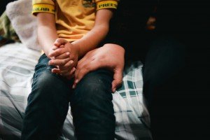 &quot;Una de cada cuatro niñas sufre abuso sexual&quot;: Especialista alerta sobre la gravedad del problema