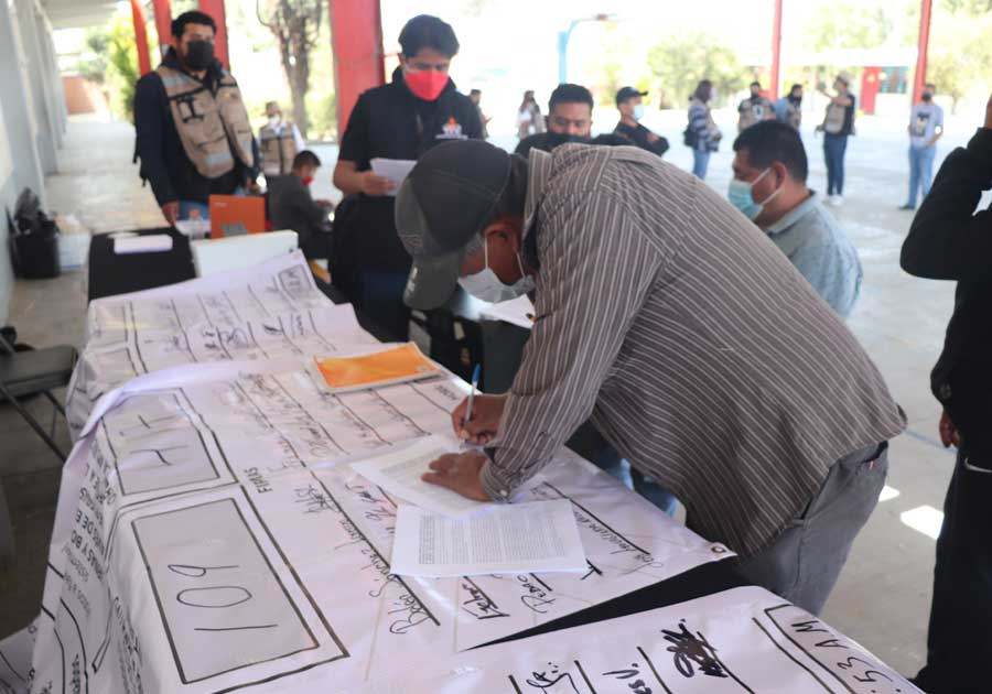 Organiza IEE Consulta en la Junta Auxiliar de Santa María Zacatepec