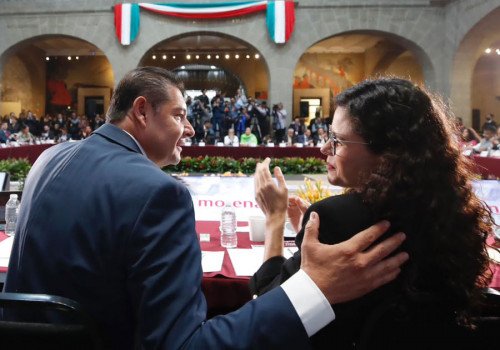 Senadores de Morena y aliados somos leales al proyecto de la 4T, afirma Alejandro Armenta