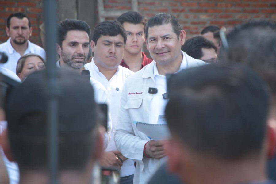 Gobernador Armenta refrenda apoyo a microrregi&oacute;n de Xicotepec y supervisa avance de obras&nbsp;