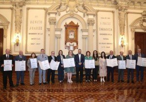 Reconoce Ayuntamiento de Puebla a notarios poblanos distinguidos