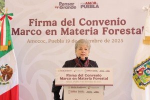 Semarnat, Conafor y Gobierno de Puebla firman convenio para la conservaci&oacute;n y cuidado de los bosques en el estado