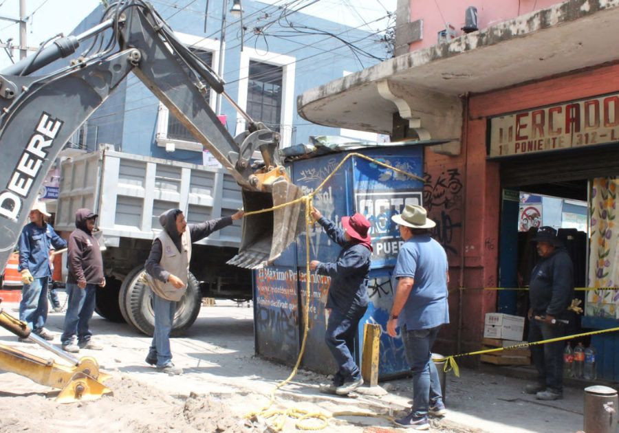 Continúan tareas de ordenamiento en Centro de Puebla