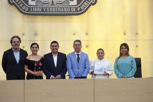 Designa Congreso del Estado a integrantes de Concejos Municipales en Acatlán, Esperanza y Tepeyahualco