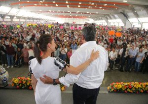 Sheinbaum reúne en Puebla a más personas que en cualquier parte del país