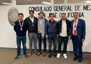 Exponen emprendedores poblanos productos en consulados de California: Economía