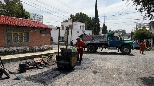 Bacheo y falta de agua, principales quejas de poblanos: Regidor Rodrigo Durán