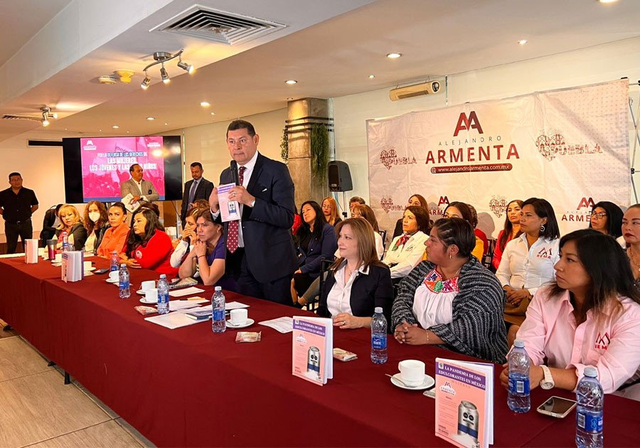 Armenta cumple en la defensa de las mujeres, la niñez y la juventud