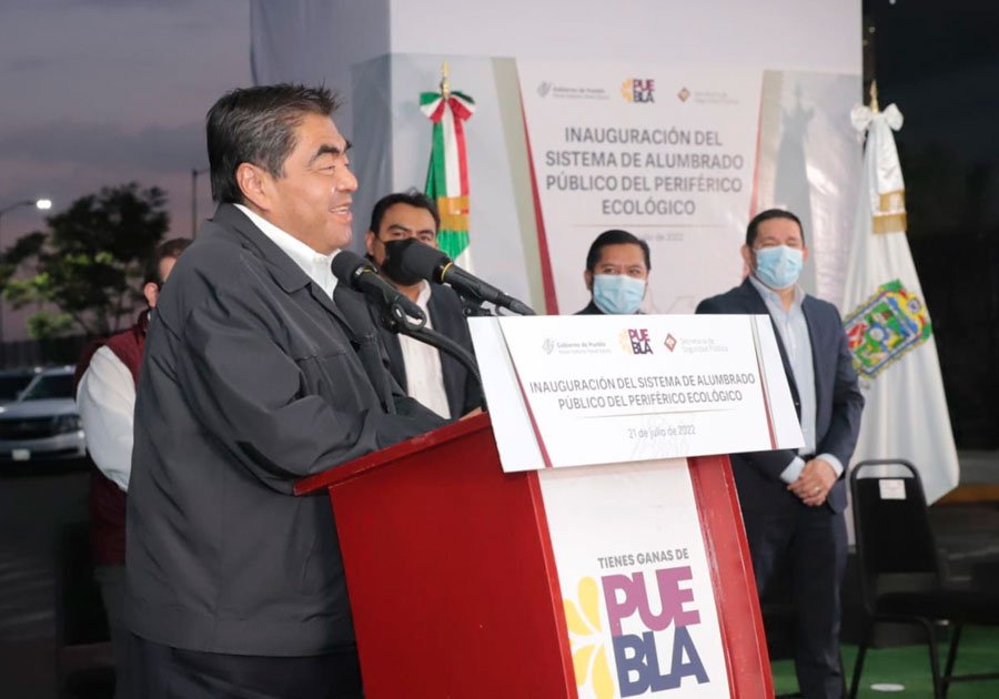 Rehabilita gobierno estatal alumbrado del Periférico Ecológico, mejorará movilidad y seguridad: MBH