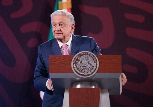AMLO y Biden dialogan sobre migración, mientras EU endurece políticas de asilo