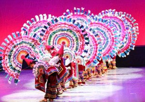 Cautiva a poblanos el Ballet Folklórico de Amalia Hernández