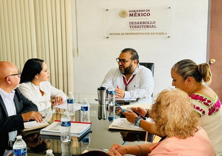 Se reúne Tonantzin Fernández con autoridades de la Sedatu