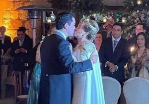 Elba Esther boda 