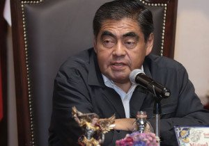 Centros educativos fueron utilizados para crear promotores electorales: MBH