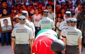 Guardia Nacional rinde honores p&oacute;stumos a sargento poblano ca&iacute;do en Jalisco
