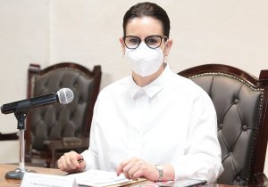 Ana Luc&iacute;a Hill Mayoral