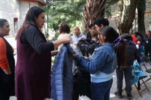 Abriga SEDIF a familias vulnerables con campaña invernal