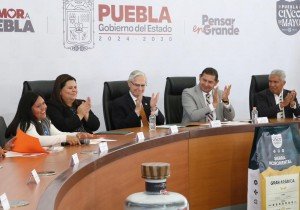 Convenio entre SEP y UDLAP impulsa profesionalizaci&oacute;n de trabajadores de la educaci&oacute;n