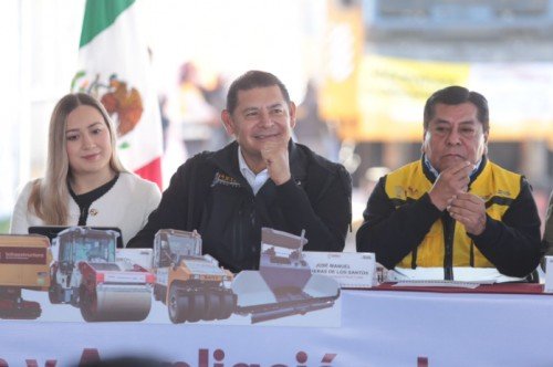 Con voluntad y compromiso, cambiamos el modelo de hacer obra p&uacute;blica: Armenta