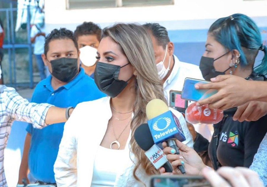 Evelyn Salgado Pineda 