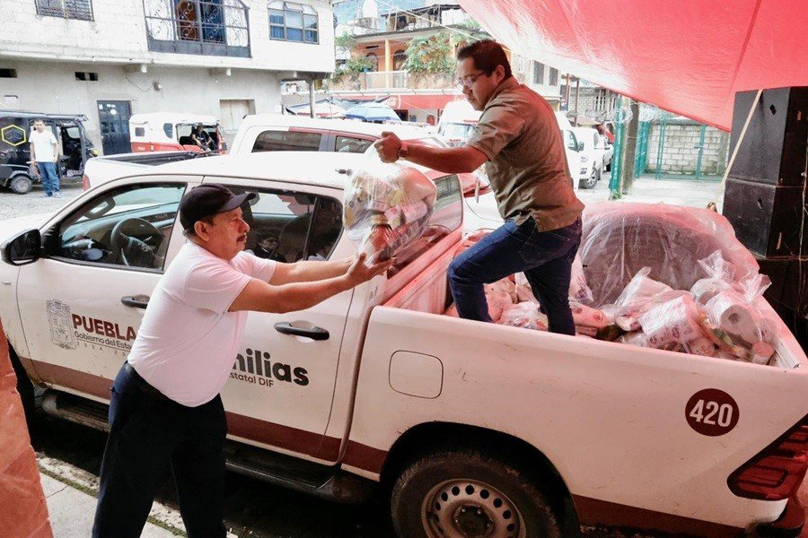 SEDIF envía apoyos a familias afectadas en municipio de Jopala