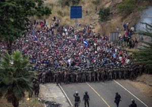 ONU trabaja para disminuir daños por contención de caravana migrante