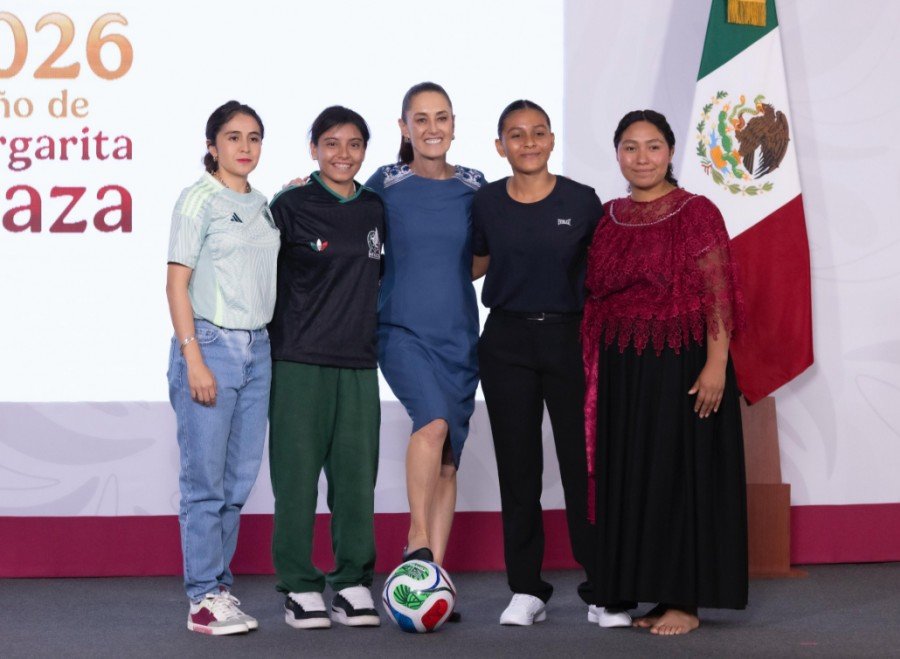 Sheinbaum anuncia a ganadoras que representarán México en la inauguración del Mundial