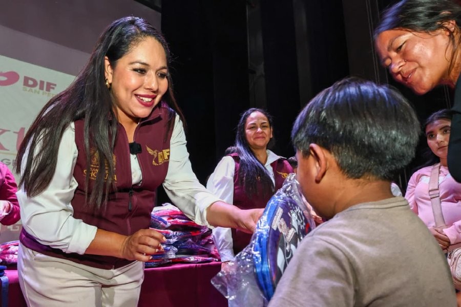 Tonantzin Fern&aacute;ndez y el DIF Municipal respaldan la econom&iacute;a de las familias cholultecas