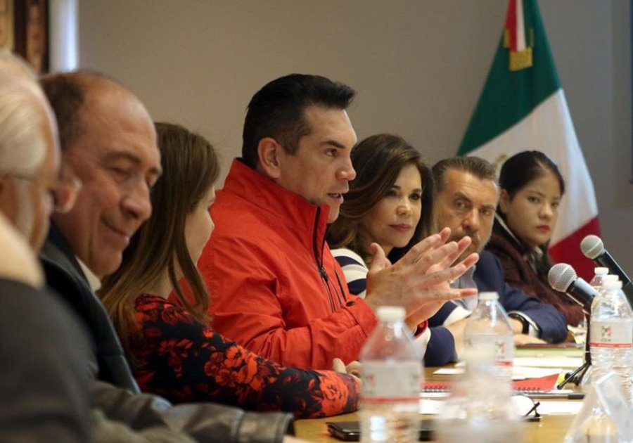 Alito Moreno y Blanca Alcalá.