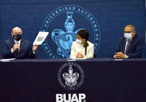 Licenciatura en Medicina Veterinaria y Zootecnia de la BUAP es reacreditada por el CONEVET
