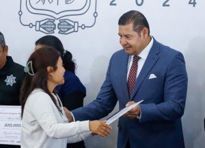 Con impulso a la inversi&oacute;n, gobierno estatal respalda y protege a migrantes