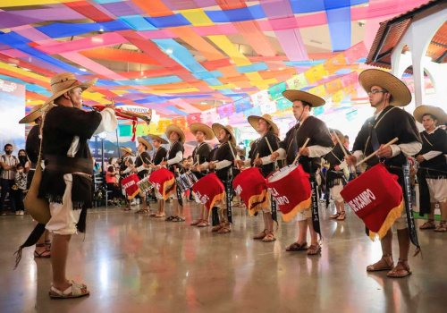 Pabell&oacute;n de Pueblos M&aacute;gicos y Turismo atiende a m&aacute;s de 10 mil visitantes