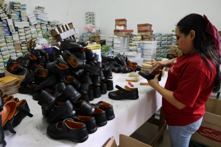 Sheinbaum respalda programa zapatero en Tehuac&aacute;n