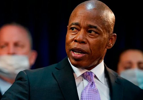 Nueva York da luz verde a norma para que migrantes puedan votar