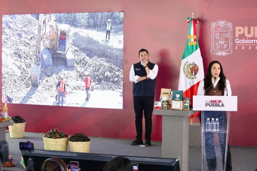 Con inversi&oacute;n hist&oacute;rica, gobierno federal y estatal regresan la vida&nbsp; al R&iacute;o Atoyac