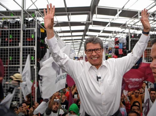 En Tepito, Ricardo Monreal exige valorar trabajo de comerciantes de M&eacute;xico