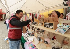 Impulsa gobierno de Puebla economía social con “Mercaditos Solidarios”