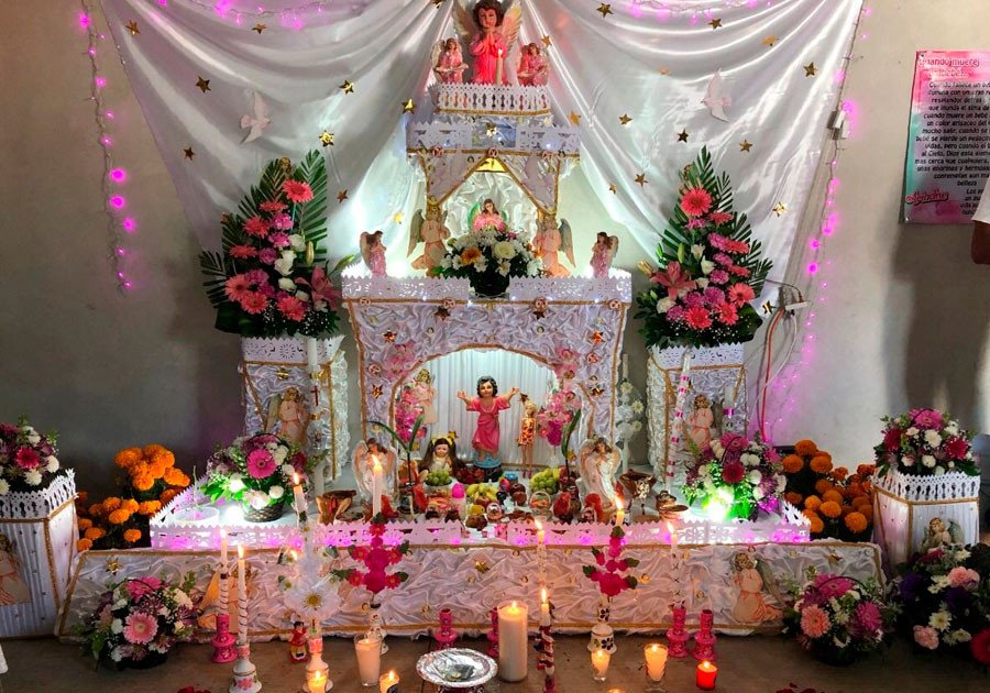 Huaquechula alista 40 Altares Monumentales