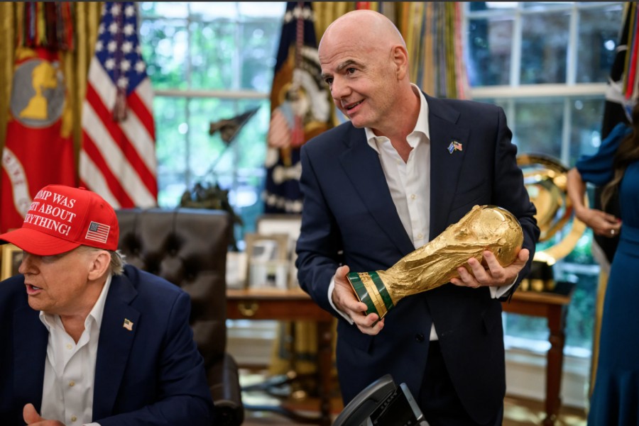 FIFA suspende castigo a Balogun y desata pol&eacute;mica; mensaje de Trump alimenta versiones de intromisi&oacute;n
