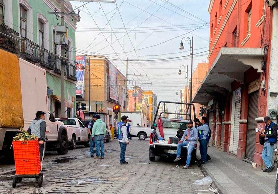 En menos de 24 horas se vuelen a instalar pescaderos