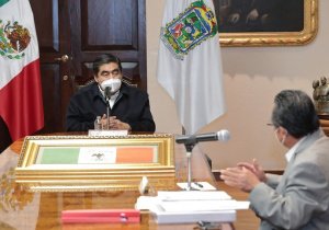 Barbosa: arranca la regularización de un millón de predios en Puebla