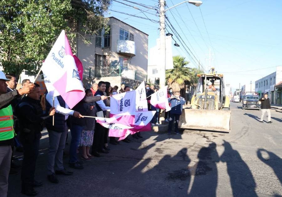 Arranca ERP pavimentación de calle en Santa Catarina Coatepec