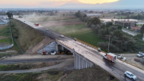 Gobierno Estatal abre el paso vehicular en el Bulevar Aeropuerto